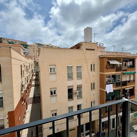 Apartamento Sweet Capuchinos Малага Екстериор снимка