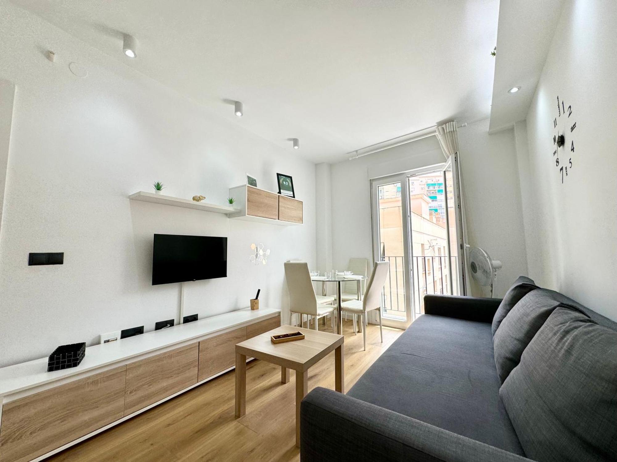 Apartamento Sweet Capuchinos Малага Екстериор снимка