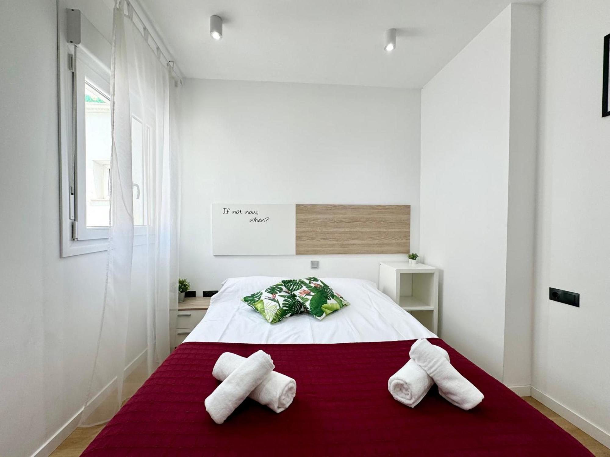 Apartamento Sweet Capuchinos Малага Екстериор снимка