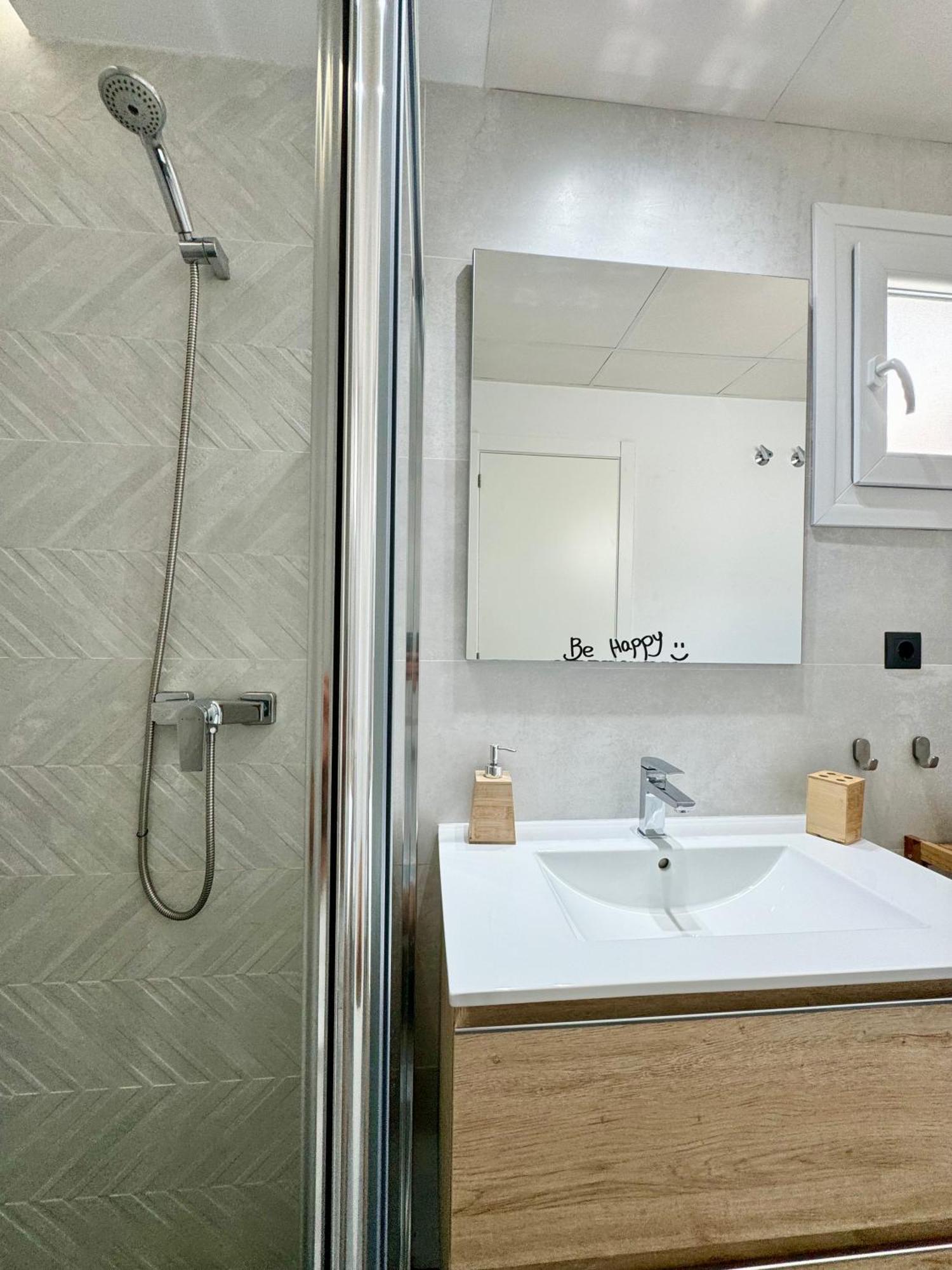 Apartamento Sweet Capuchinos Малага Екстериор снимка